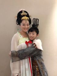 -盘子女人坊古装写真摄影(厦门总店)