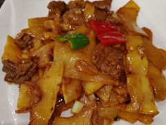 酸笋炒牛肉-美极鲜食坊(宝安南路店)