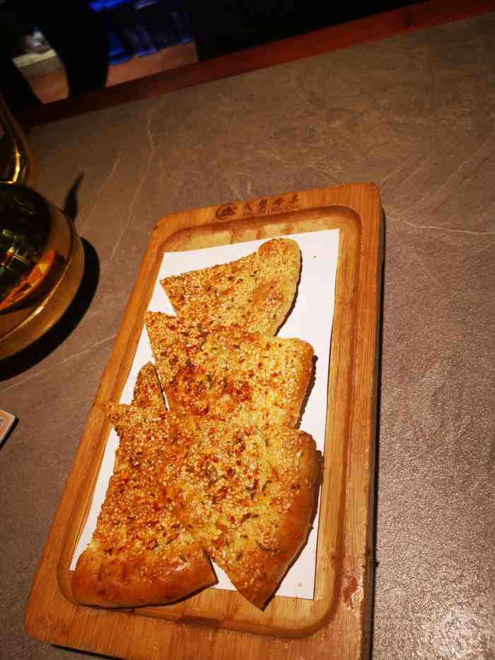 戈壁母亲饭店-"这个冬天第一次来吃,点的红柳烤肉,架子肉.