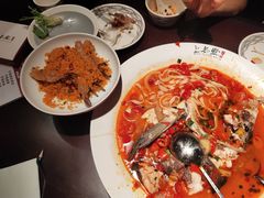 -上名堂·鱼头好吃(体育场路店)