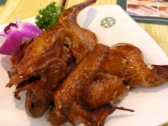 烤乳鸽-添好运点心专门店(百老汇店)