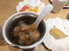 -小鱼小牛·鱼牛干锅·脆鱼火锅(世欧广场店)