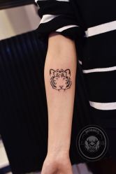 -越域刺青
