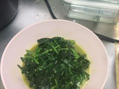 -鲸育宝宝月嫂(徐汇店)