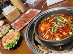 -黔有有贵州酸汤夺夺粉火锅(五味十字店)