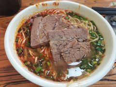 牛肉面加肉-清真·马安军辣子牛肉面