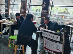 -麦当劳(吴圩机场店)