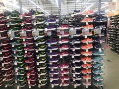 -迪卡侬(观山店)