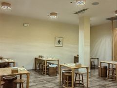 -蟹家大院 · 独揽江景(滨江店)