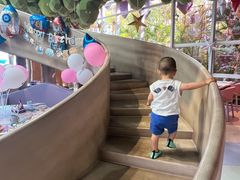 -水桶王国主题餐厅·聚会·生日派对·亲子活动·家庭套餐(亚龙湾希尔顿店)