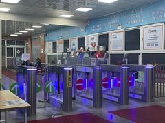 -奥龙堡游泳馆(广纸店)