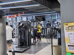 -超鹿运动(五四路恒力城店)