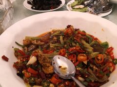 -南京双门楼宾馆(盐仓桥地铁站阅江楼店)