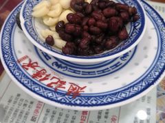 -赵记传承特色牛奶甜品(泉城广场店)