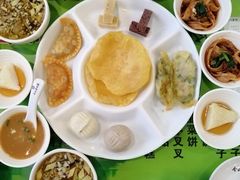 -令氏家外家周秦食府(高新店)