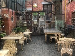 -古董花园(思南路42弄小区店)