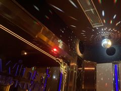 -温莎KTV(珠江路店)