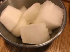 酸白萝卜-富乐满韩国正宗炸鸡韩国料理(虹泉路店)