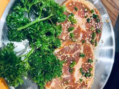 -明洞阿姨·韩式酱蟹烤肉·创意料理(三元桥店)