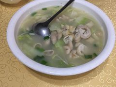 -茅屋大酒店