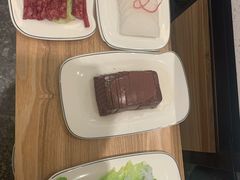 -三人行骨头王火锅(长寿店)