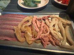 -由衷贵州酸汤牛肉火锅(新桥店)