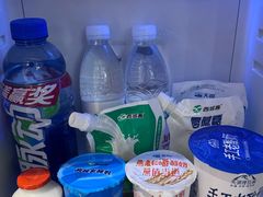 -正飞鲜奶(吐鲁番路店)