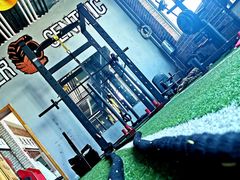 -瑞莱克斯健身俱乐部