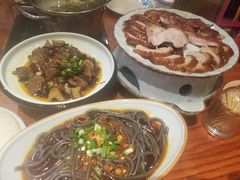 -龙聚德北京烤鸭(沙坪坝华宇A馆店)