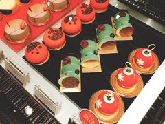 -Salon de The de Joel Robuchon(外滩18号店)