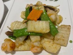 -十六台·经典广东菜(德外大街店)