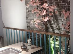 -野妹经典火锅(江夏中百店)