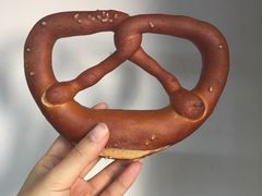 碱水面包-WHEAT&BAKER-麥(凯德来福士店)