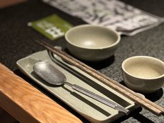 -三出山火锅(南京万象天地店)