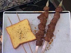 -路边边地标烧烤·川菜·小龙虾·音乐酒馆(良乡长虹店)