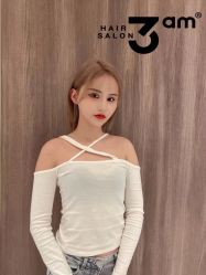 -3·3HAIR SALON