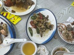 -红月湾海鲜饭店•沙滩海景(双月湾店)