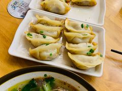 -小姜锅贴(凤凰街店)