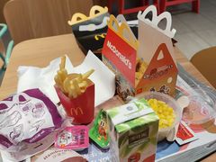 -麦当劳(百联西郊购物中心店)