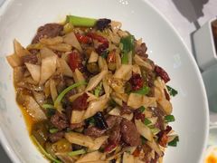 -江城小馆陕南妈妈菜·全球旅行餐厅(钟楼店)