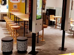 -麦当劳(普陀香溢花城店)