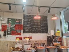 -柳州肥姨妈大骨螺蛳粉(东靖路店)