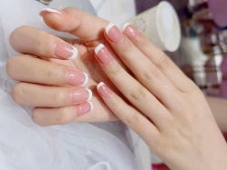 -丽心自助美甲美睫