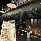 武汉微醺、一晚上喝遍40个酒头是什么体验