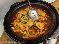 -费大厨辣椒炒肉(万家丽一店)