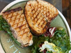 -O'mills Sourdough Bakery&Bistro(永嘉路店)