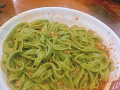 炸酱菠菜面-老陈婆手工面庄