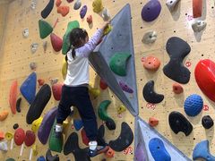 -Upper Climbing Gym 攀岩(华侨城店)