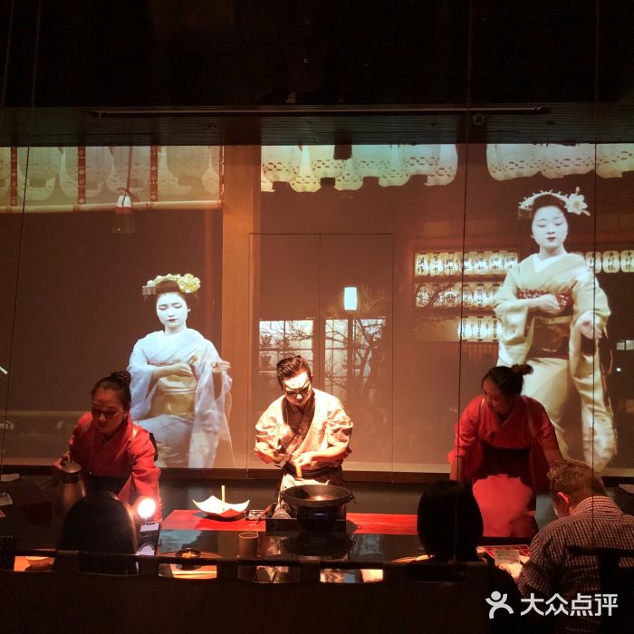 地球美食剧场图片