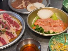 -欧巴炭烤肉오빠숯불구이(南京东路店)